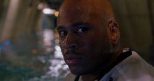 LL Cool J in Deep Blue Sea