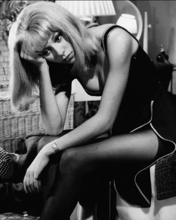 Mireille Darc 1