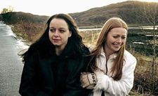 Samantha Morton with Kathleen McDermott in Morvern Callar