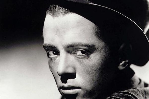 Richard Attenborough in unforgettable form as Pinkie in Brighton Rock.