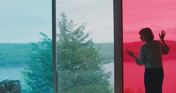 Haley Bennett in Swallow