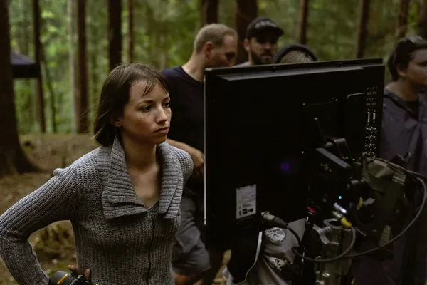 Tereza Nvotová on set