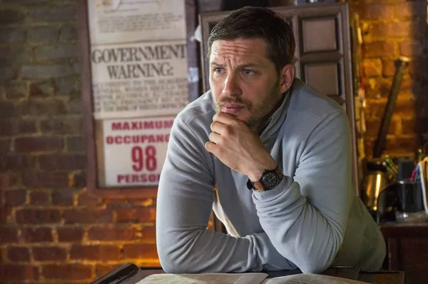 The Drop - Tom Hardy in bar