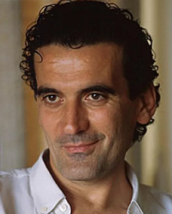 Massimo Troisi