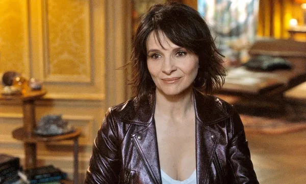 Juliette Binoche in Let the Sunshine In